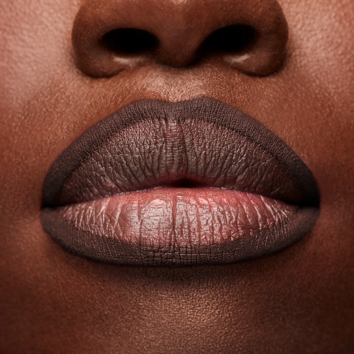 TRACE'D OUT PENCIL LIP LINER (DELINEADOR PARA LABIOS)